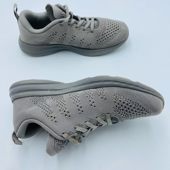 APL Techloom Pro Athletic Flyknit Sneakers In Tundra Ivory - Picture 9 of 10